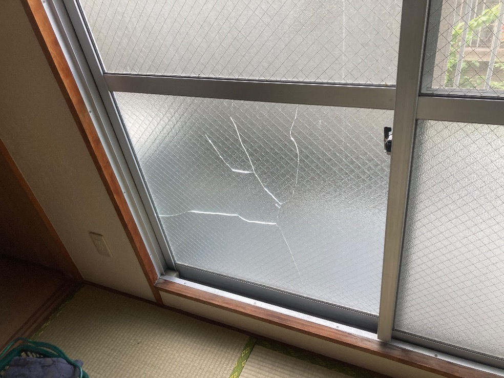 ガラスの熱割れ26ガラパゴス！